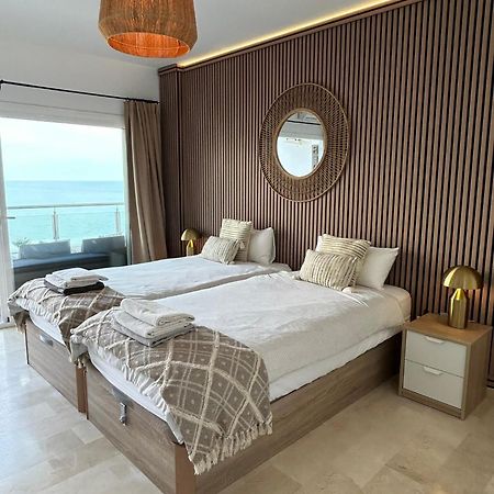 Amazing Frontline Sea Views Studio Apartment Castillo Del Vigia Torremolinos Exterior photo