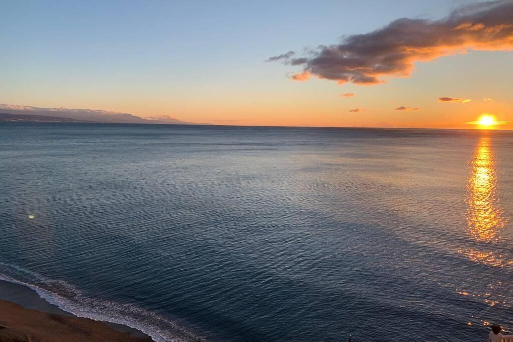 Amazing Frontline Sea Views Studio Apartment Castillo Del Vigia Torremolinos Exterior photo