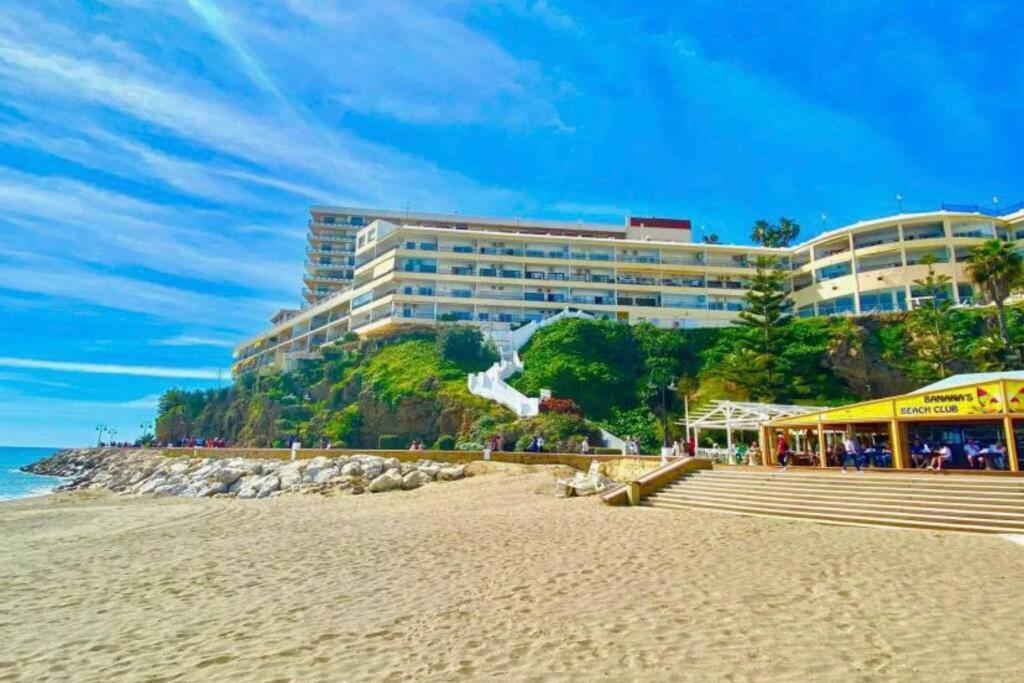 Amazing Frontline Sea Views Studio Apartment Castillo Del Vigia Torremolinos Exterior photo