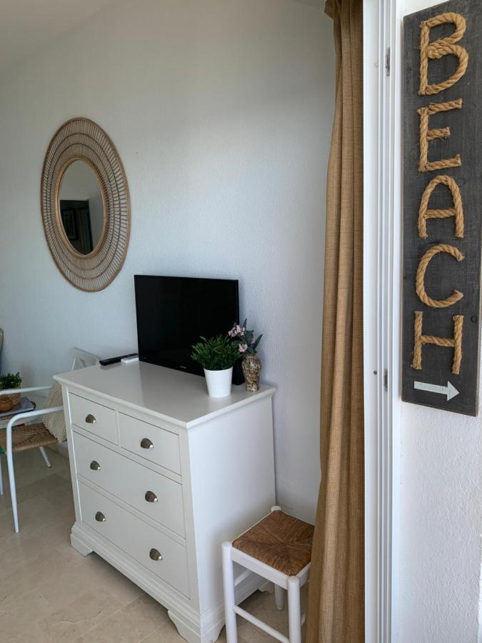 Amazing Frontline Sea Views Studio Apartment Castillo Del Vigia Torremolinos Exterior photo