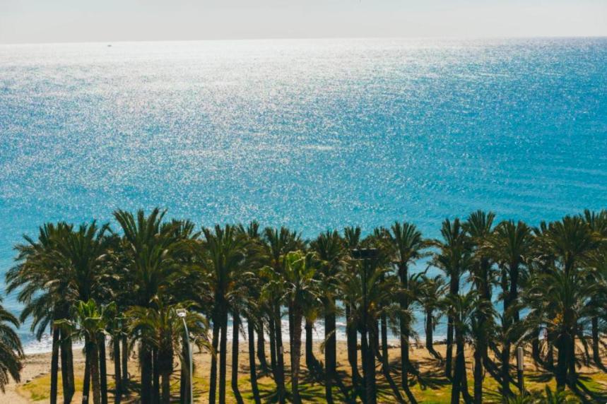 Amazing Frontline Sea Views Studio Apartment Castillo Del Vigia Torremolinos Exterior photo