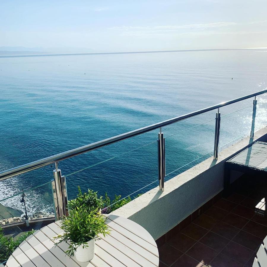Amazing Frontline Sea Views Studio Apartment Castillo Del Vigia Torremolinos Exterior photo